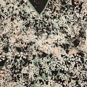 SET - Healing Hands Scrub Top and Heal Hands Scrub pants